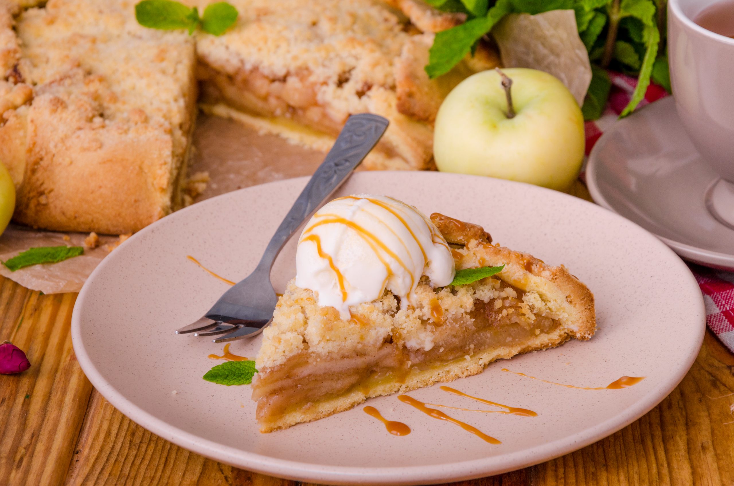 Caramel Apple Pie photo