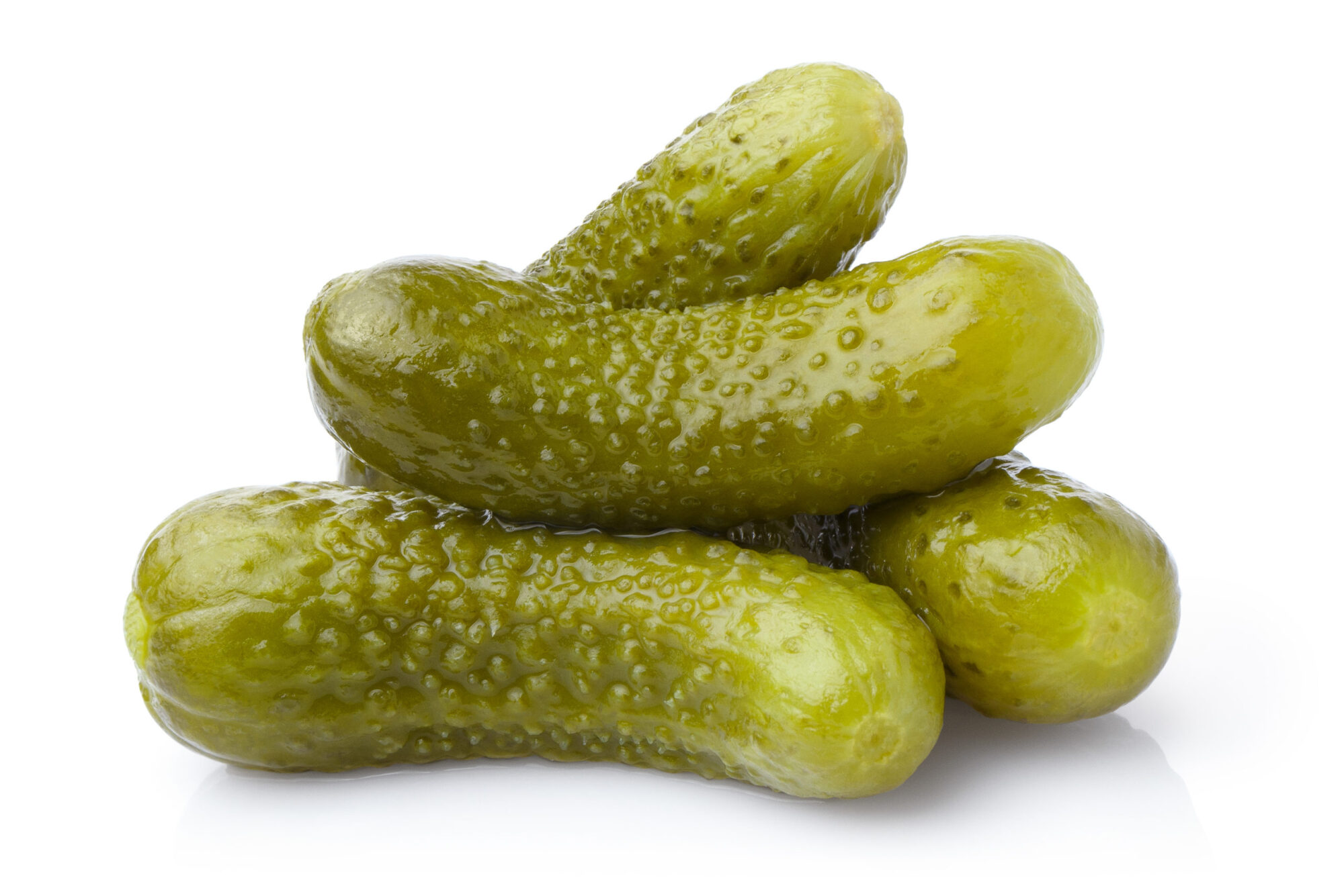 whole canned pickles